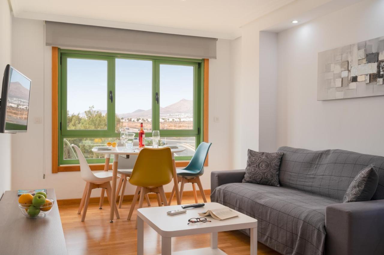 Апартаменты Lanzahost Lux XXI Арресифе Экстерьер фото